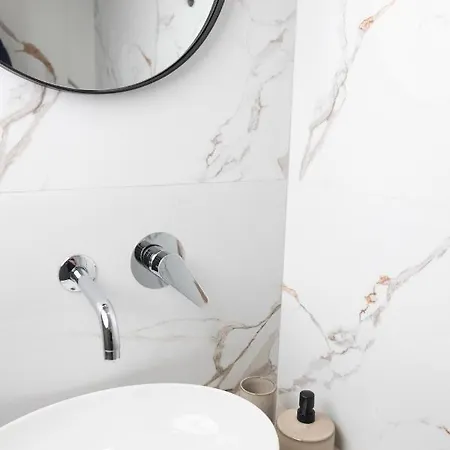 Olivia * 佩科霍里